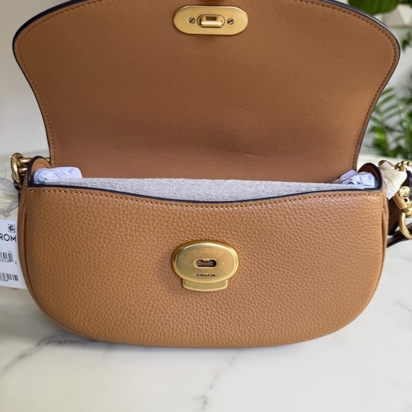 NWT Coach Pebbled Crossbody Bag In Honey Brown Leather CAO40 Nordstrom Exclusive - Picture 8 of 15